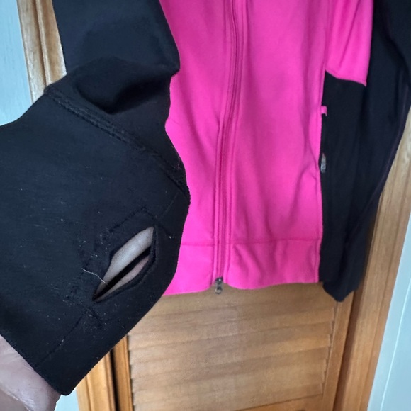 EUC Nike drifit jacket - Picture 2 of 6